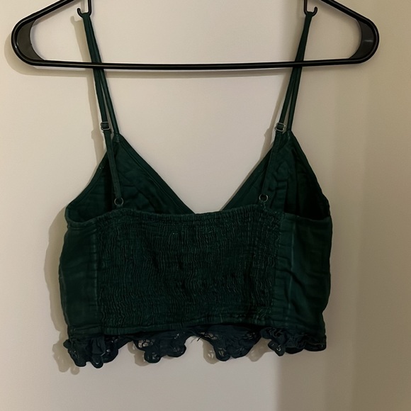 Green cropped tank - Picture 2 of 6